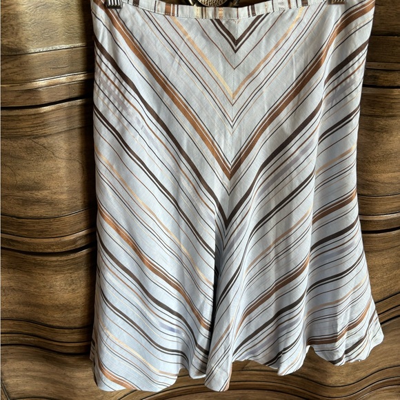 Mid skirt - Picture 6 of 7